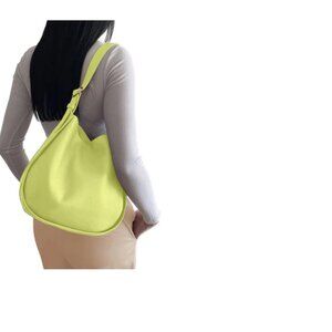 Tote Le Monde  London Bucket  London Bucket	 Color: Lime
